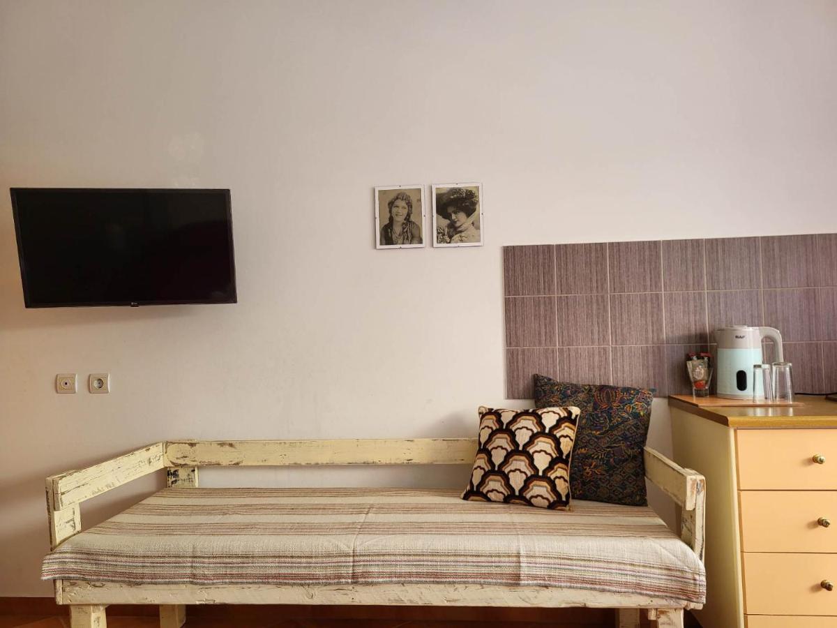 Vive Mare Otel Saranda Dış mekan fotoğraf