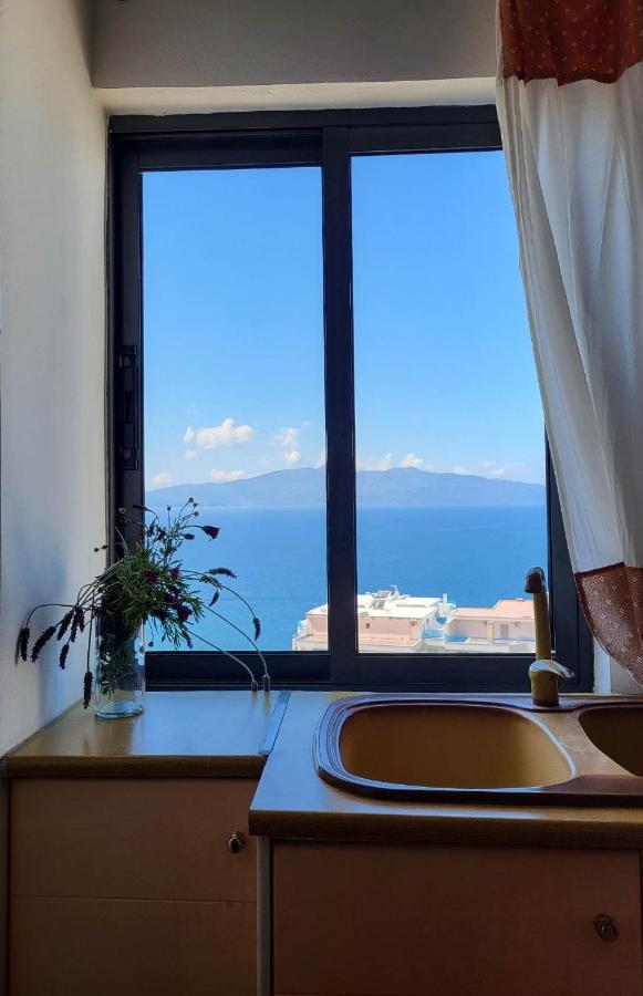 Vive Mare Otel Saranda Dış mekan fotoğraf