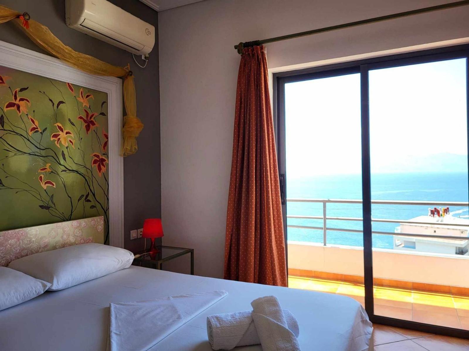 Vive Mare Otel Saranda Dış mekan fotoğraf