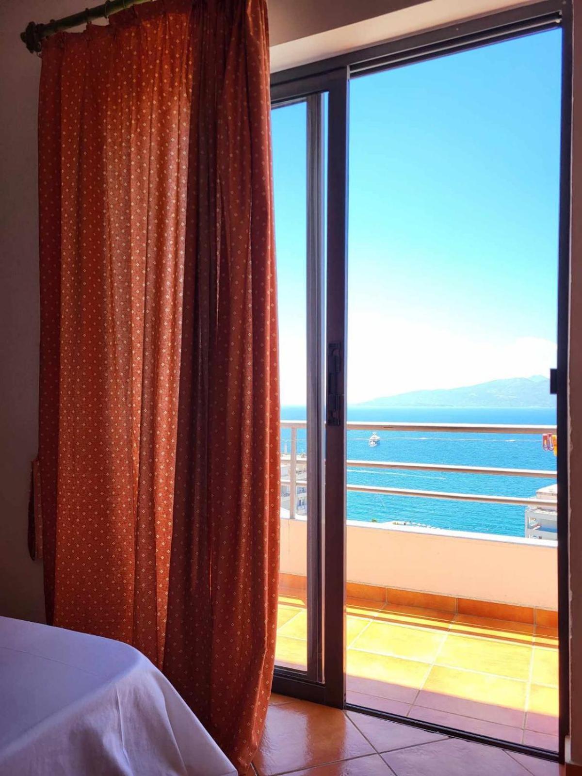 Vive Mare Otel Saranda Dış mekan fotoğraf